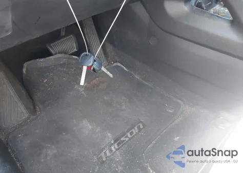 2012 Hyundai Tucson Gls z USA, uszkodzony, nr VIN KM8JUCAC3CU396520